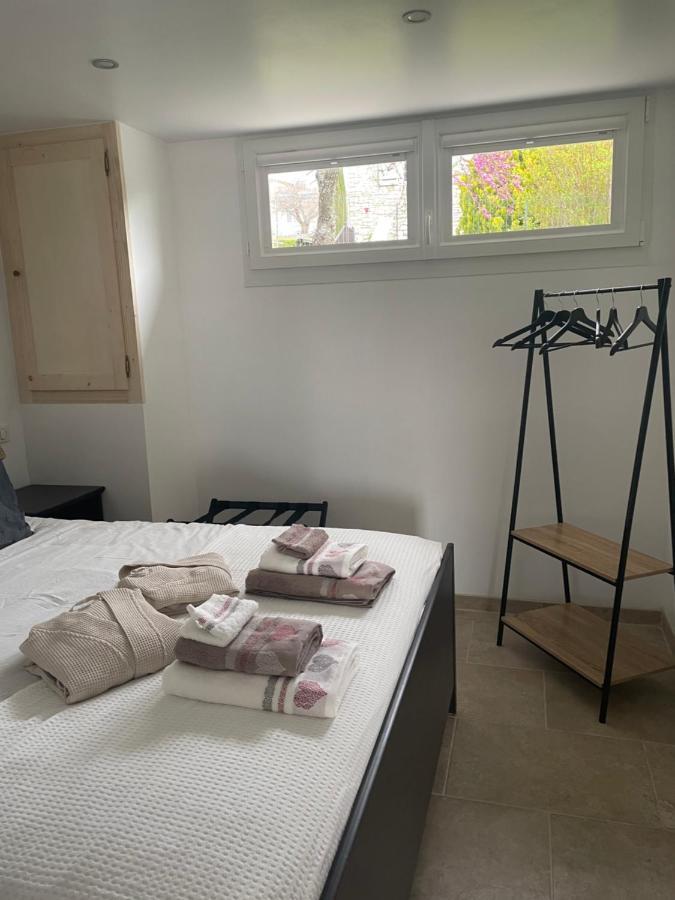 Gite L'Inattendu Vachères Buitenkant foto