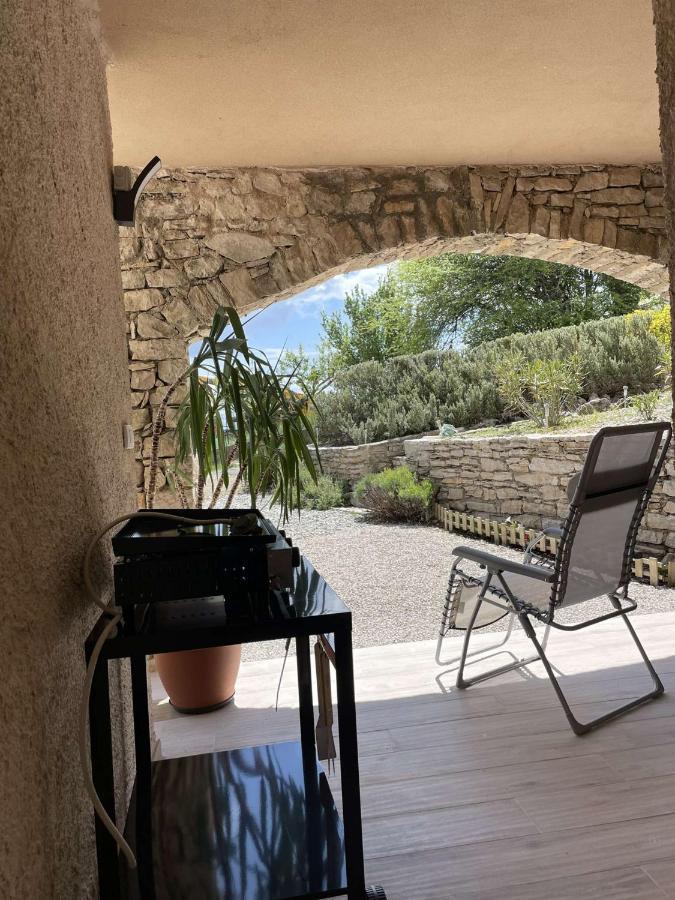 Gite L'Inattendu Vachères Buitenkant foto