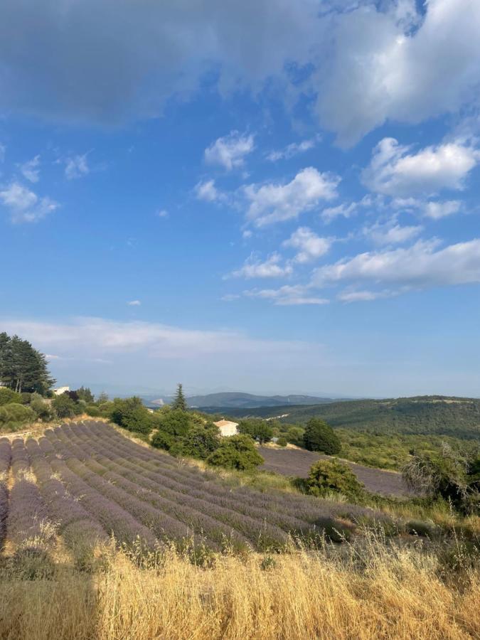 Gite L'Inattendu Vachères Buitenkant foto